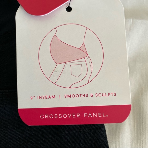 Isabel Maternity Crossover Panel Bermuda Shorts - Picture 6 of 11